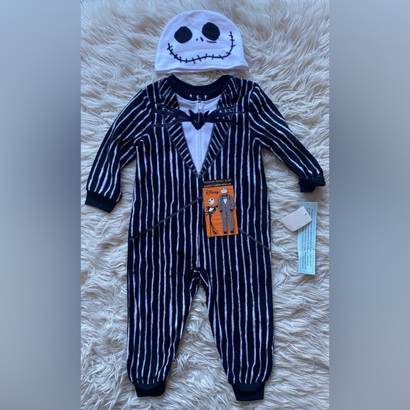 Halloween.  Nightmare before Christmas Jack footless pajamas sizes 18M. - Picture 5 of 5